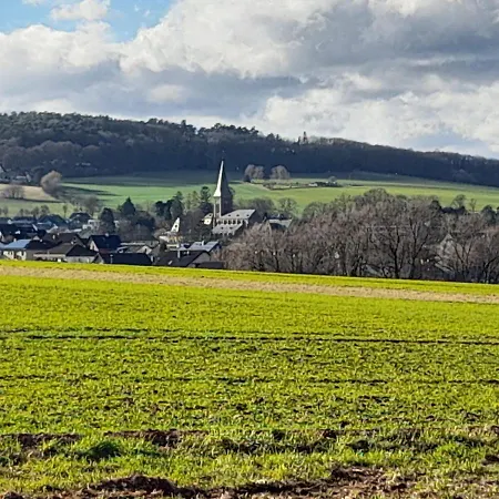 Guest house Alternative Zum Im Einfamilienhaus-eigenes Badezimmer Im Flur Mechernich