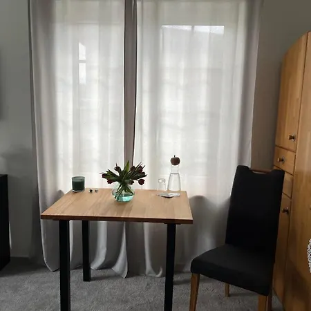 Alternative Zum Im Einfamilienhaus-eigenes Badezimmer Im Flur Penzion