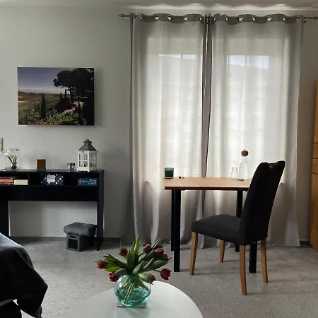 Penzion Alternative Zum Im Einfamilienhaus-eigenes Badezimmer Im Flur 4*